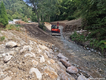 Sanacijska obnova vodotokov in hudournikov po poplavah (1)